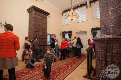 ФОТАФАКТ: Група вілейчукоў адправілася ў вандроўку ў гонар 250-годдзя Агінскага