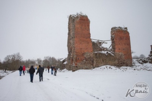 ФОТАФАКТ: Група вілейчукоў адправілася ў вандроўку ў гонар 250-годдзя Агінскага