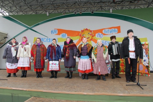 В Кобрине встречают Масленицу