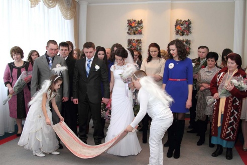 День святого Валентина в Горецком ЗАГСе. Фоторепортаж