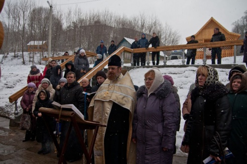 В обновленном Кагальном колодце освятили воду
