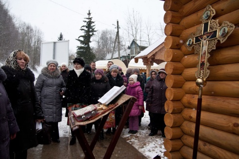 В обновленном Кагальном колодце освятили воду