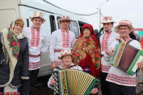 Масленицу проводили, весну встретили