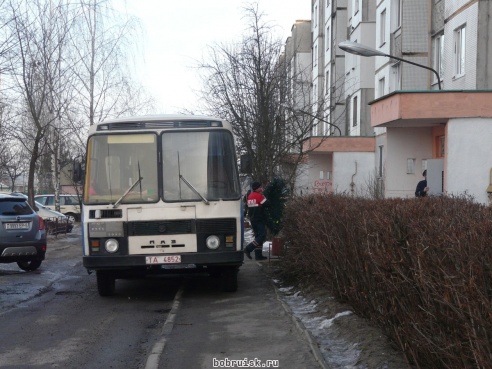 На улице Батова в Бобруйске подорвался мужчина. Видео
