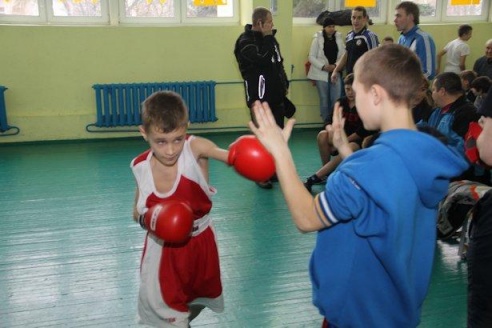 В Барановичах проходит республиканский турнир по боксу среди юниоров