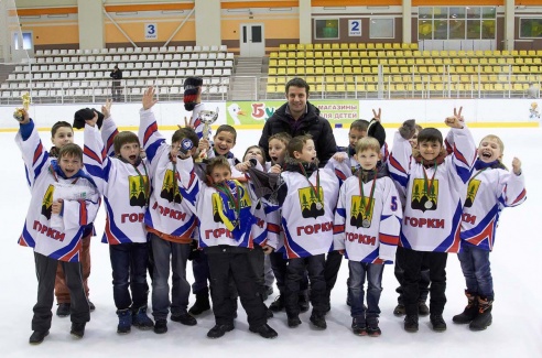 Хоккей: бой с Брянском