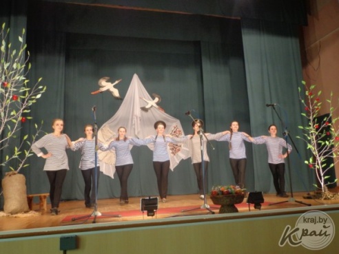 23 клуба Вилейского района соревнуются в смотре-конкурсе художественной самодеятельности (ФОТО)