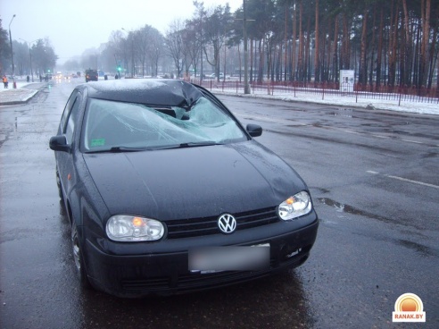 В Светлогорске на пешеходном переходе насмерть сбили велосипедиста (фото)