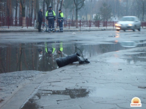 В Светлогорске на пешеходном переходе насмерть сбили велосипедиста (фото)