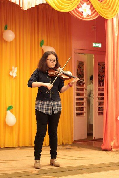 Барановичские волонтеры устроили праздник для ребят с особенностями психофизического развития