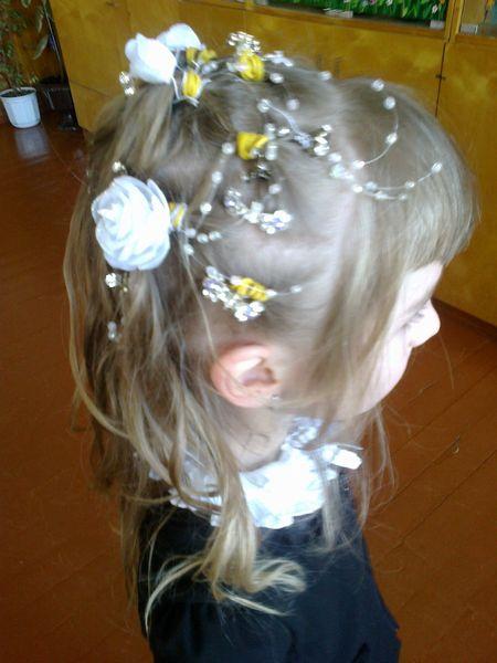 Мамы учеников Барановичской гимназии сделали детям праздничные прически