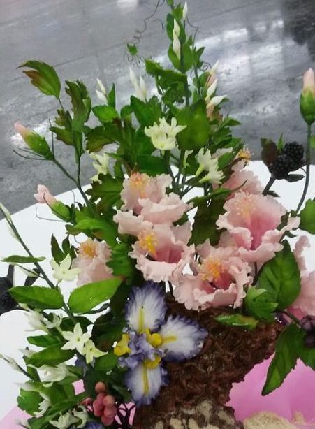 Кондитер из города Барановичи завоевала на международном конкурсе медаль для российской команды