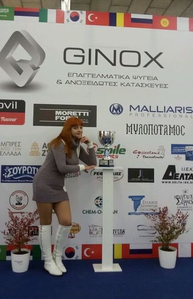 Кондитер из города Барановичи завоевала на международном конкурсе медаль для российской команды