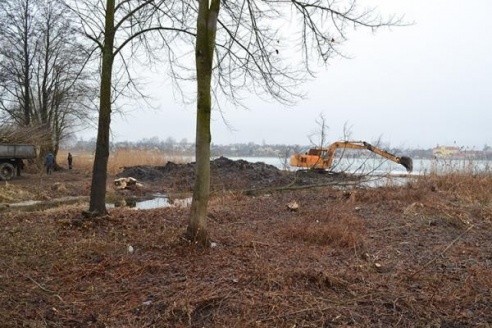 В Глубоком вокруг озера Кагальное достроят набережную (ФОТО)