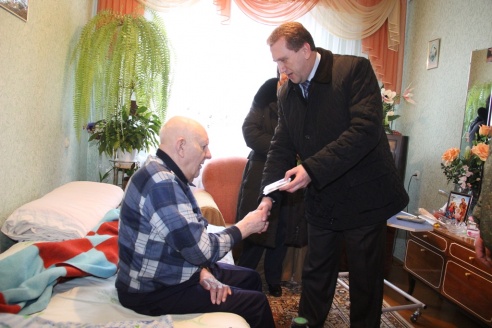 В Ошмянском районе состоялось награждение юбилейными медалями «70 лет Победы в Великой Отечественной войне 1941 – 1945 гг.».