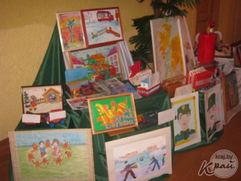 15 работ вилейчан поучаствуют в областном этапе смотра-конкурса детского творчества «Спасатели глазами детей» (ФОТО)