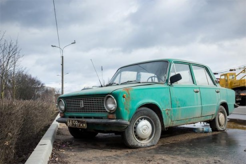 Автохлам на улицах города Барановичи