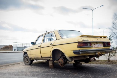 Автохлам на улицах города Барановичи