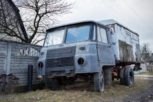 Автохлам на улицах города Барановичи