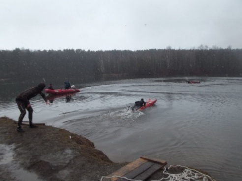 Сотрудники Вилейского РОЧС стали вторыми на областном первенстве среди спасателей-пловцов и водолазов (ФОТО)