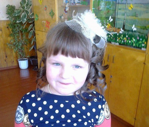 Мамы учеников Барановичской гимназии сделали детям праздничные прически