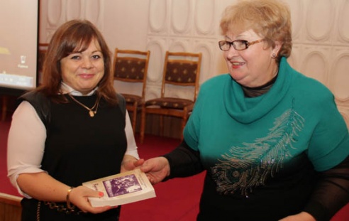 Литературная гостиная, посвящённая Дню родного языка, в городе Бресте прошла с участием кобринских поэтов