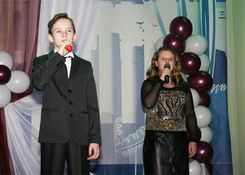 У Паставах прайшла ўрачыстасць, прысвечаная Дню жанчын (+фота)