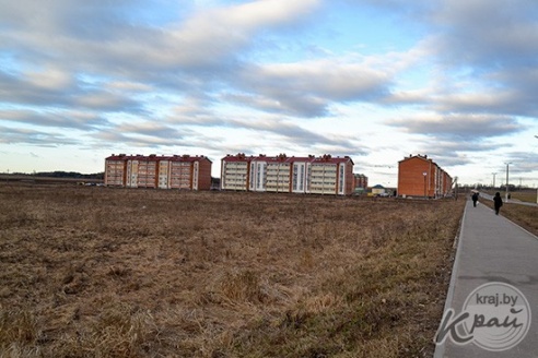 В новом микрорайоне Глубокого начали строить 60-квартирный дом по госзаказу, детский сад – в планах (ФОТО)