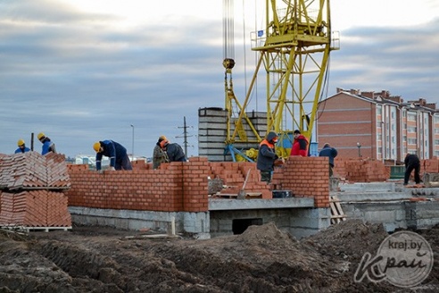 В новом микрорайоне Глубокого начали строить 60-квартирный дом по госзаказу, детский сад – в планах (ФОТО)