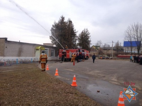 Учащиеся средней школы №2 Глубокого могли почувствовать себя спасателями (ФОТО)