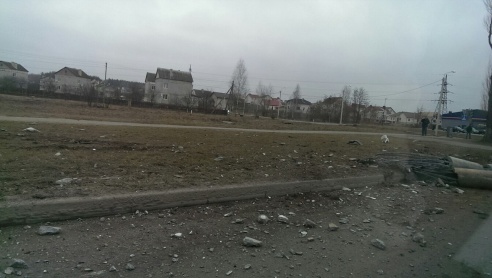 В Барановичах пьяный водитель, пытаясь скрыться от ГАИ, снес столб и светофор