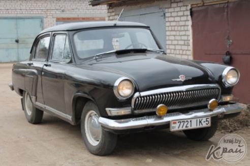 Реставратор из Вилейки Анатолий Курдеко возвращает к жизни советские «Волги» (ФОТО)