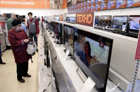 ФОТОФАКТ: В Барановичах открылся торговый центр "Корона"