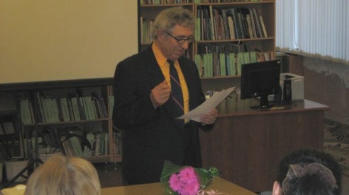 Вечарына з нагоды Сусветнага дня паэзіі прайшла ў баранавіцкай бібліятэцы