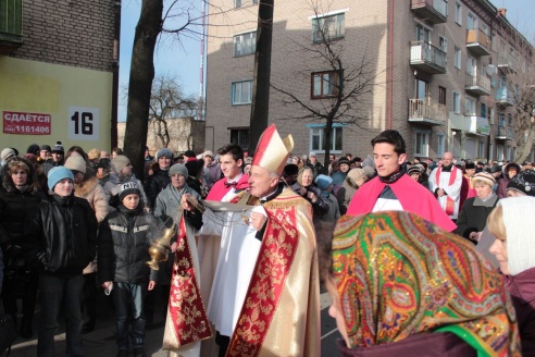 Па баранавіцкіх вуліцах прайшоў Крыжовы шлях