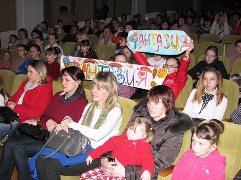 22 сакавіка адбыўся традыцыйны фестываль эстраднай песні “Пастаўскія зоркі і зорачкі” (+фота)