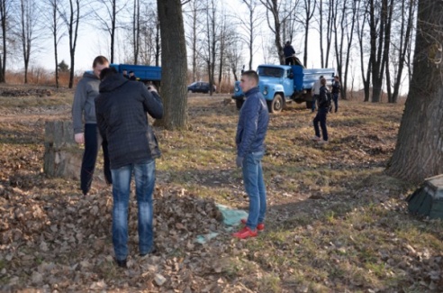 ФОТОРЕПОРТАЖ: Как в Глубоком и районе 21 марта прошел субботник
