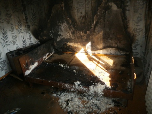 На пожаре в деревне Селище Слуцкого района работниками МЧС спасена хозяйка квартиры