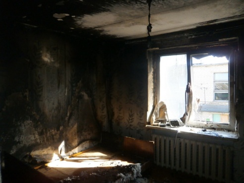 На пожаре в деревне Селище Слуцкого района работниками МЧС спасена хозяйка квартиры