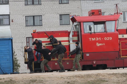 В Барановичах «освобождали заложников»