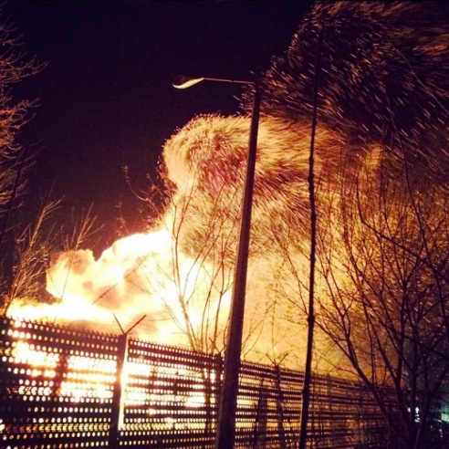 Горели покрышки в районе 12 городка