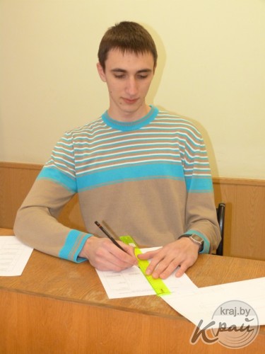 Вилейcкий гимназист получил диплом республиканской олимпиады за санки, сделанные своими руками (ФОТО)