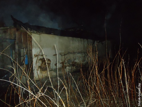 За выходные в Слуцком районе произошло два пожара, в результате которых погибли люди