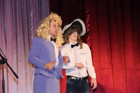 ДВА ПЕРАМОЖЦЫ Ў ФІНАЛЕ