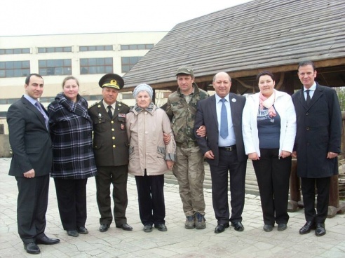 Представитель Минобороны Азербайджана посетил в Слуцке могилу героя Азербайджана