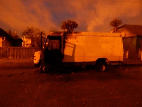 В Барановичах на ул. Богдановича горел «Мерседес»