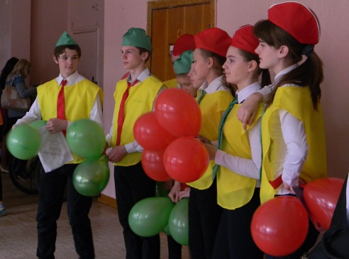 Барановичские школьники соревнуются за звание лучших юных инспекторов движения