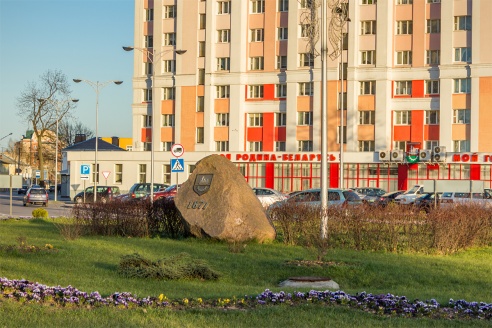 Мемориальные и памятные камни в Барановичах