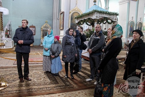 Спуск в подземелье и возможность позвонить в колокола – в Глубоком прошла экскурсия по христианским храмам (ФОТО, ВИДЕО)