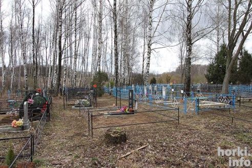 Горецкие кладбища накануне Радуницы. ФОТО